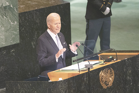 　◎ 當地時間九月二十一日，美國總統拜登在紐約聯合國總部舉行的第七十七屆聯合國大會一般性辯論上發言。（中新社）