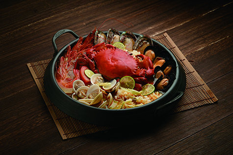 　◎ 「匯食坊」 呈獻熱辣十足的泰式冬陰功海鮮鍋。