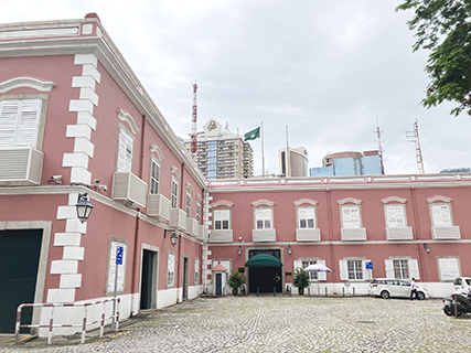 加思欄兵營全景