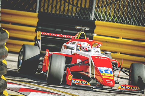 ◎ 英國車手史雷特FR世界盃試賽成績佳。