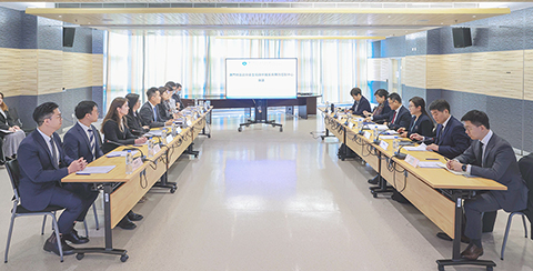 ◎ 雙方舉行座談會。