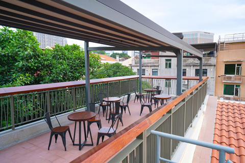 ◎ 二樓天台戶外用餐區。