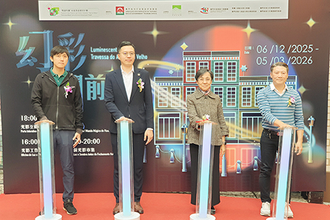 ◎ 「二零二五年幻彩夜關前」昨晚開幕。