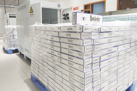 ◎ 港珠澳大橋海關查獲夾藏出口香煙二十八點五萬支。