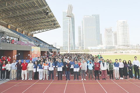 ◎ 澳門大學舉行田徑活動。