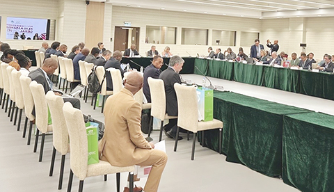 ◎ 第四十三屆葡語都市聯盟會員大會昨日假中國與葡語國家商貿合作服務平台綜合體舉行。