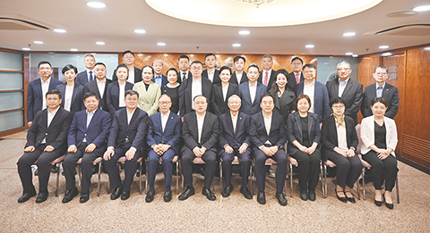 ◎ 吉林省海外聯誼會代表團訪中總。